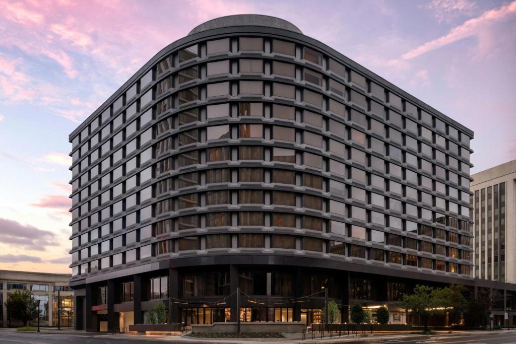 AC Hotel by Marriott Arlington National Landing, photo 1