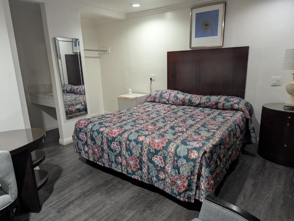 Airport Motel - Inglewood photo 2