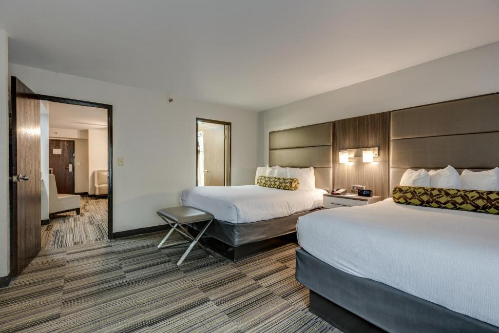 Alexis Inn and Suites Hotel photo 2