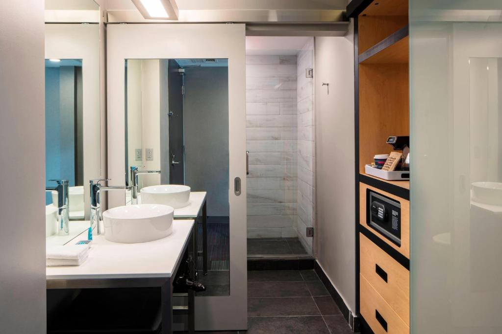 Aloft by Marriott Coral Gables photo 3