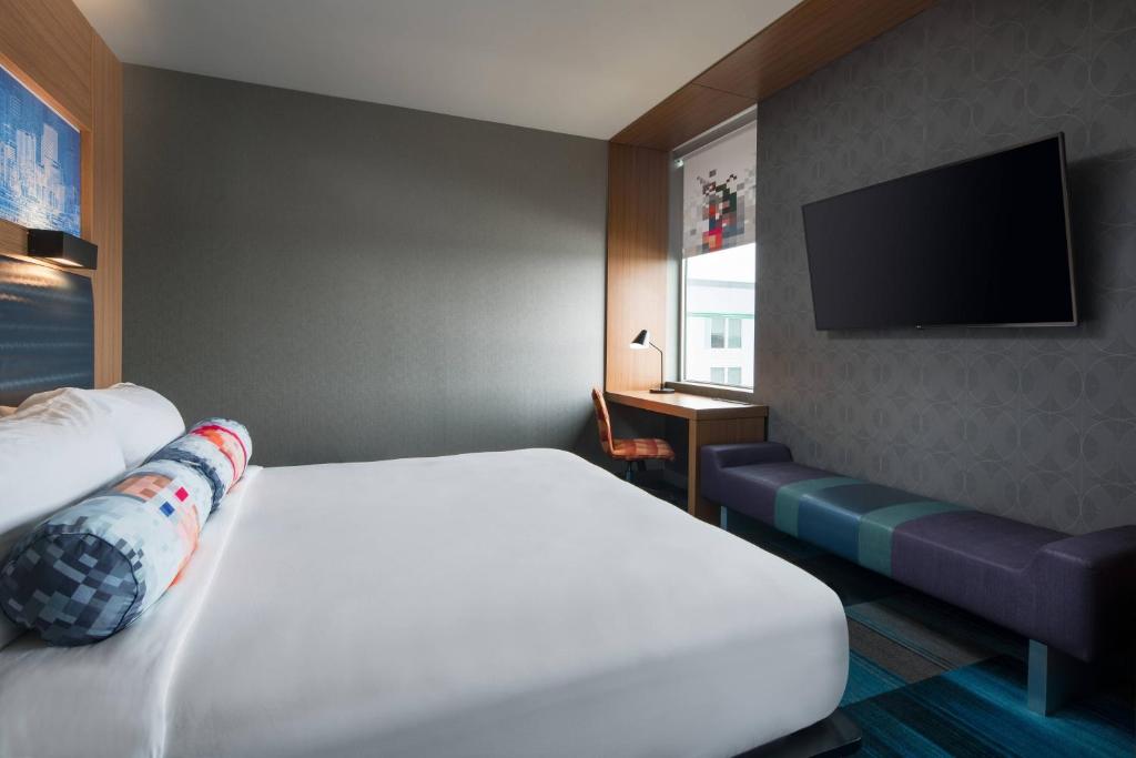 Aloft by Marriott Denver Airport at Gateway Park photo 2