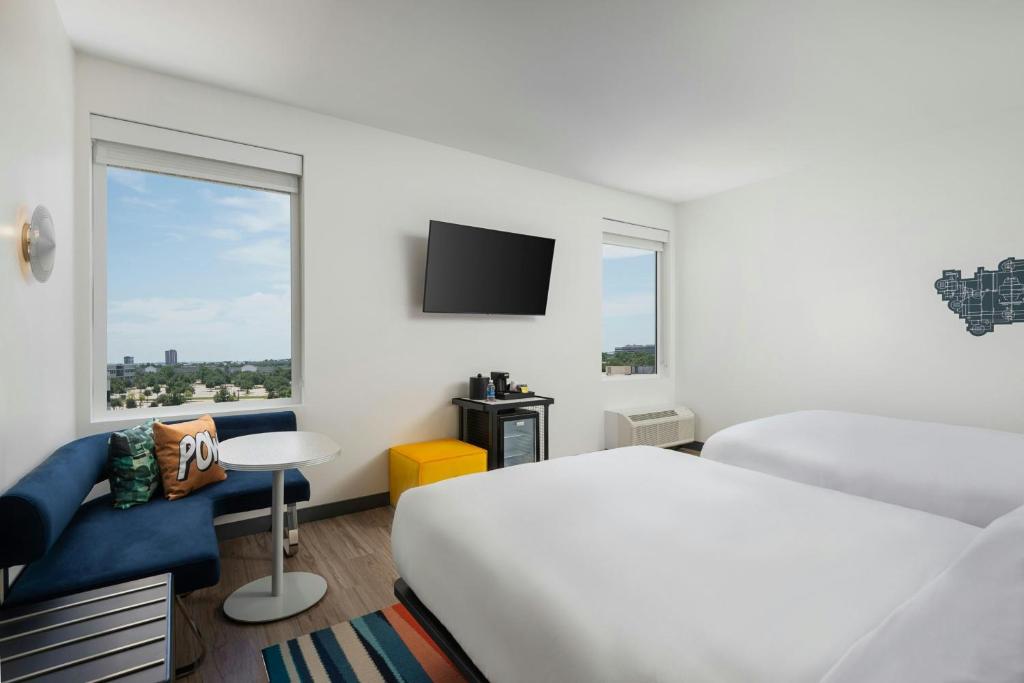 Aloft by Marriott DFW Airport North photo 2
