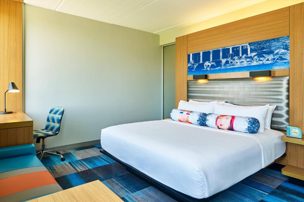 Aloft by Marriott Las Colinas photo 2