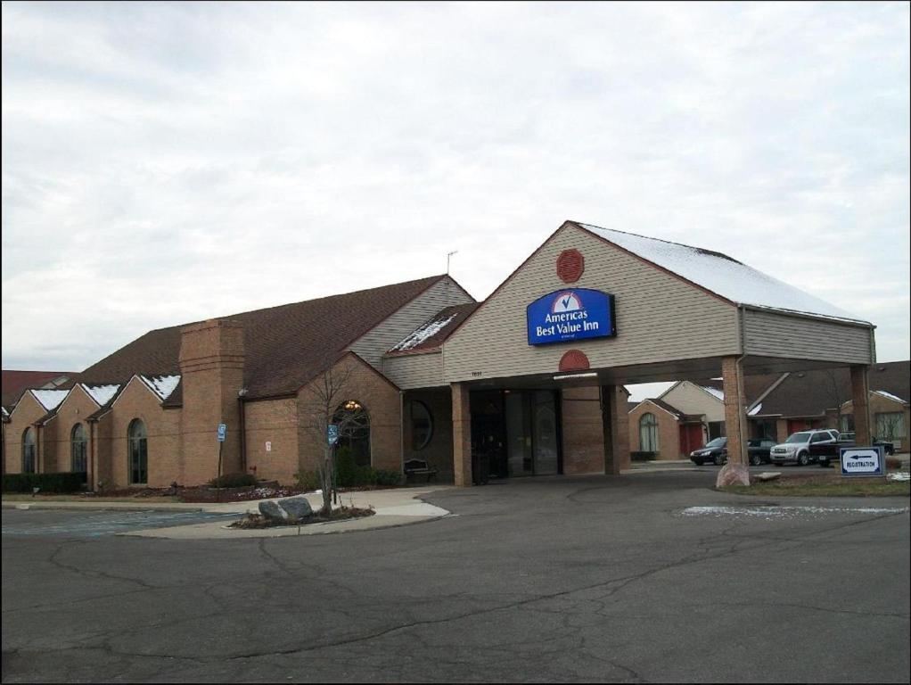 Americas Best Value Inn Romulus/Detroit Airport, photo 1