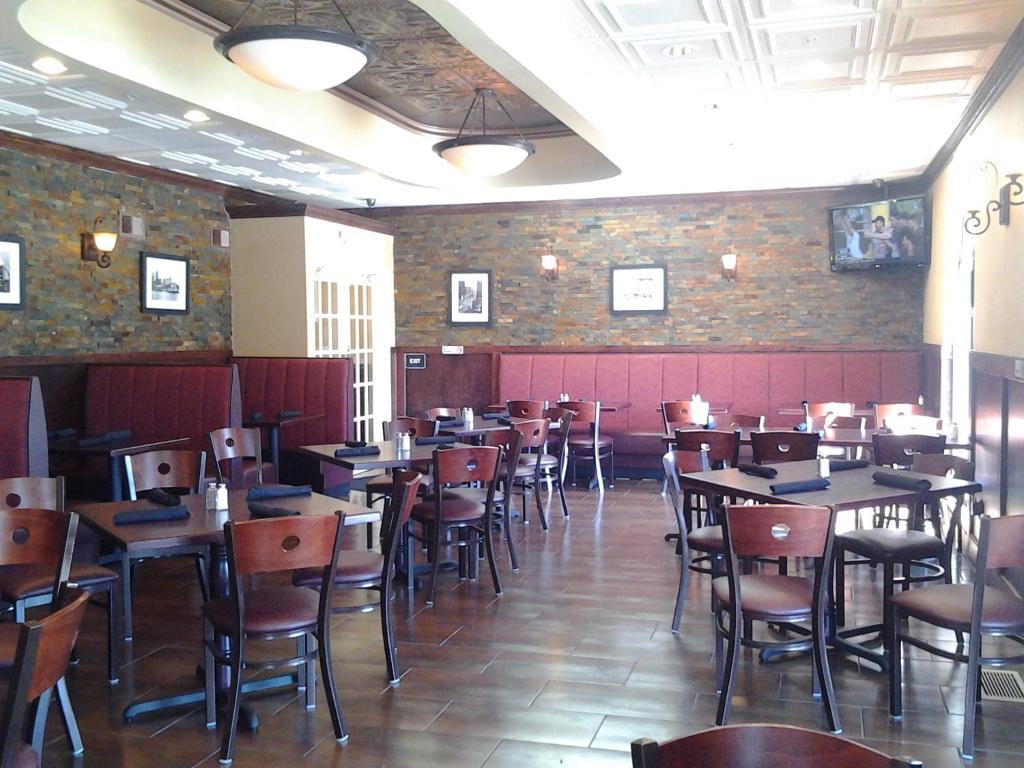 Americas Best Value Inn Romulus/Detroit Airport photo 4
