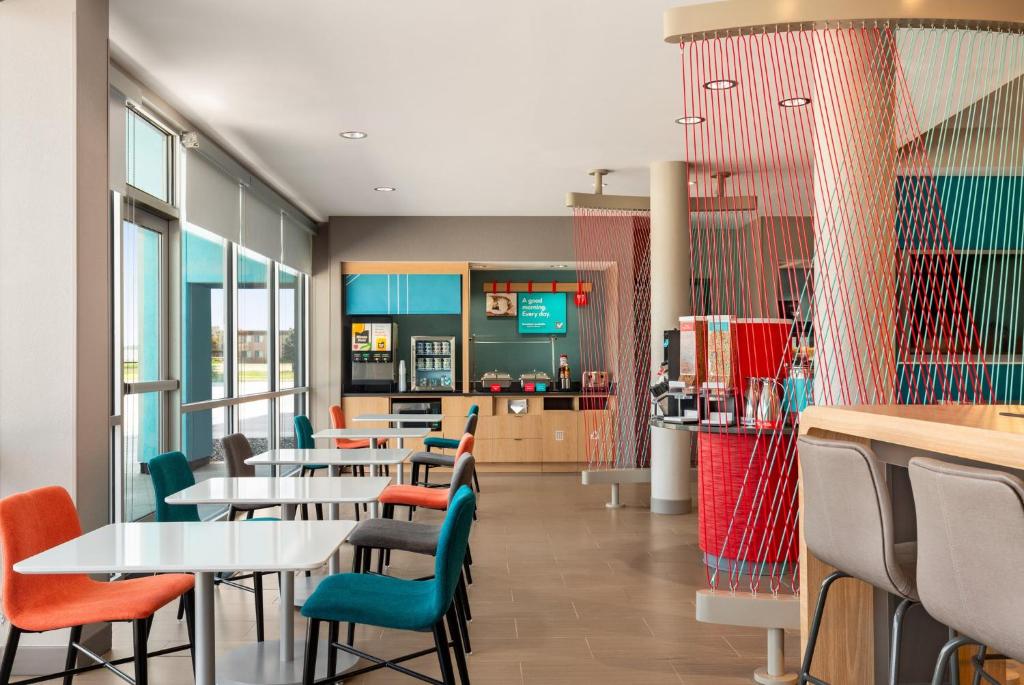 avid hotel Boston Logan Airport - Revere by IHG photo 4