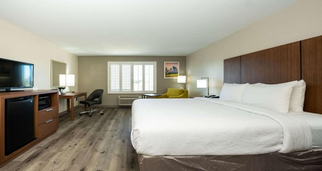 Best Western Houston Bush IAH Intercontinental Airport Inn photo 2