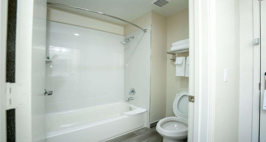 Best Western Houston Bush IAH Intercontinental Airport Inn photo 3
