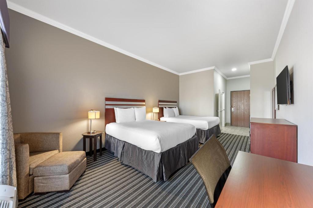 Best Western Plus Austin Airport Inn & Suites photo 2
