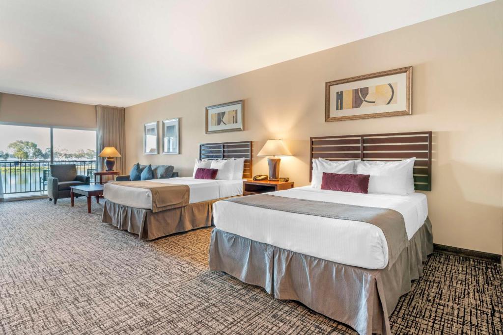 Best Western Plus Bayside Hotel photo 2