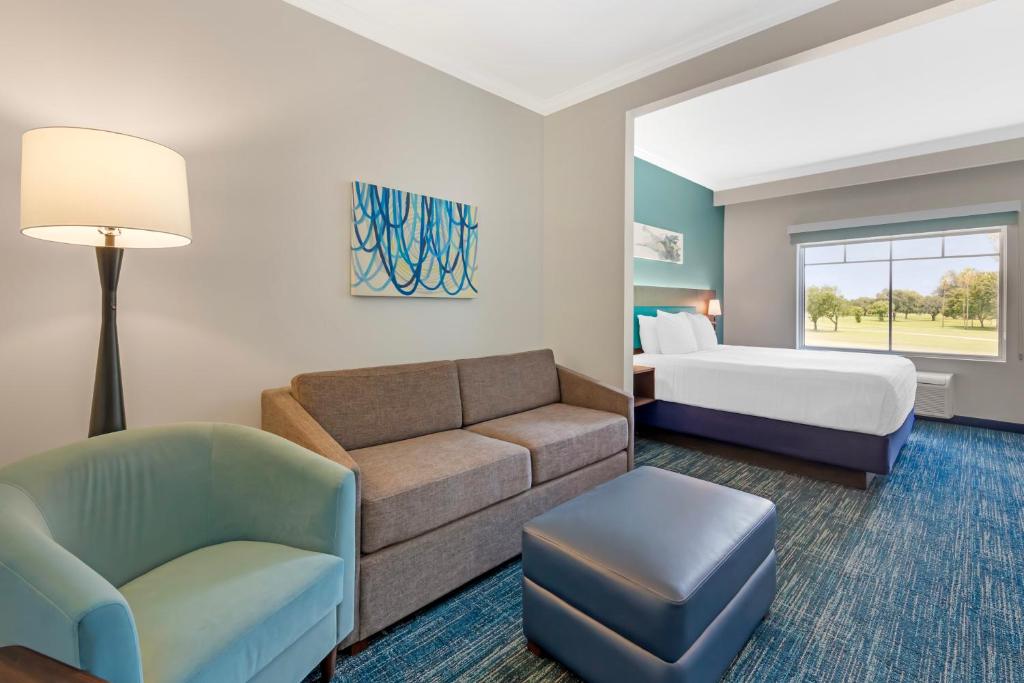 Best Western Plus Miami Airport North Hotel & Suites photo 2