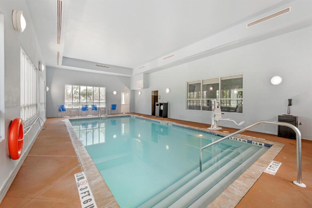 Best Western Plus Miami Airport North Hotel & Suites photo 4