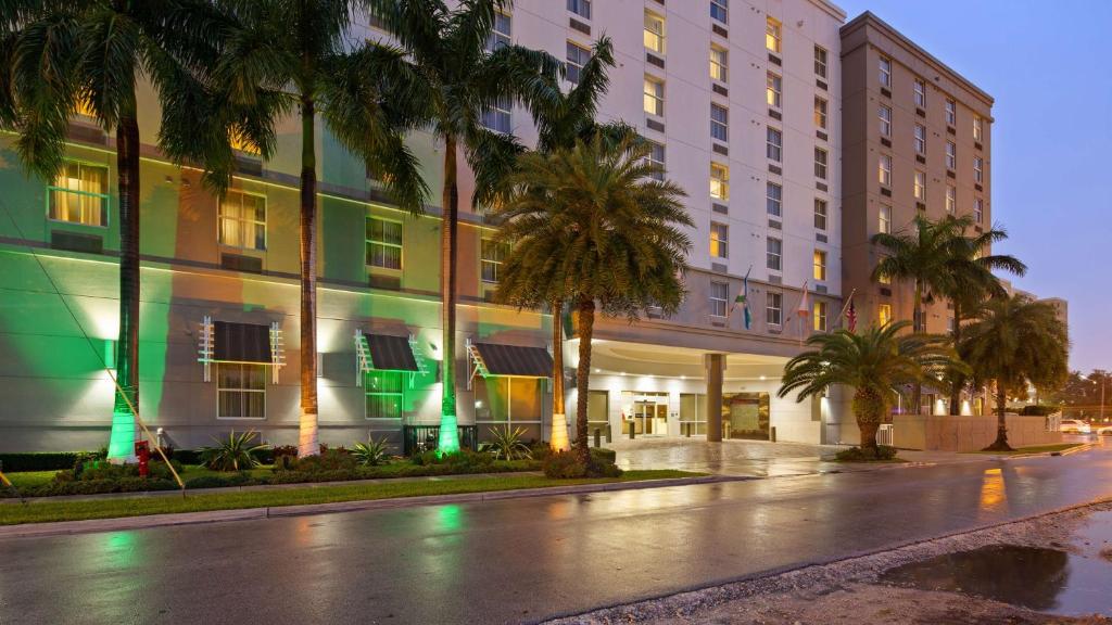 Best Western Plus Miami Intl Airport Hotel & Suites Coral Gables, photo 1