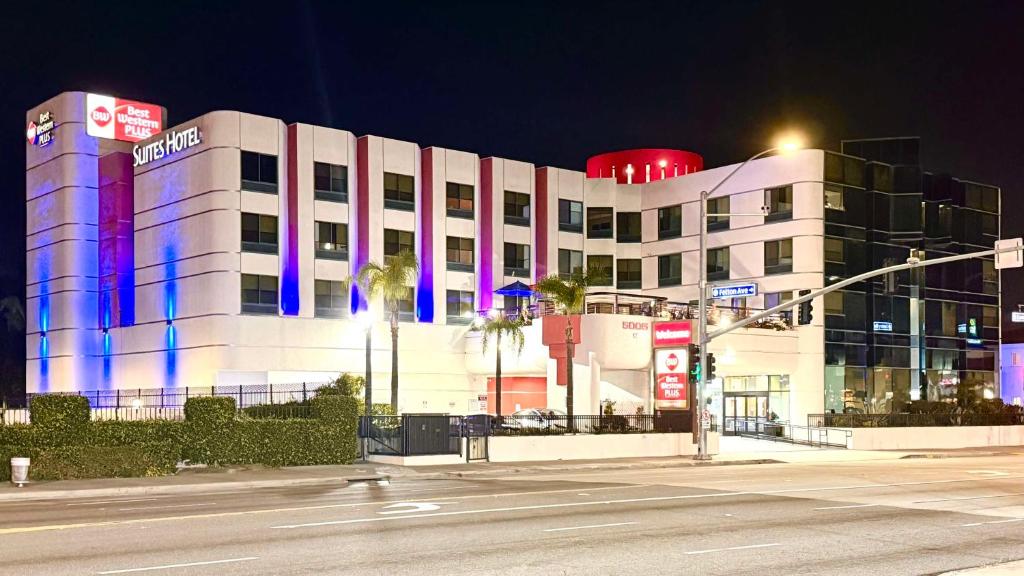 Best Western Plus Suites Hotel - LAX Airport LA Stadium, photo 1