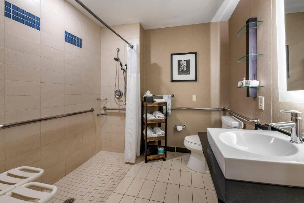 Cambria Hotel Ft Lauderdale, Airport South & Cruise Port photo 3
