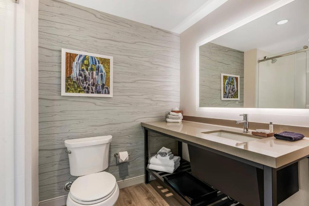 Cambria Hotel Portland - Pearl District photo 2