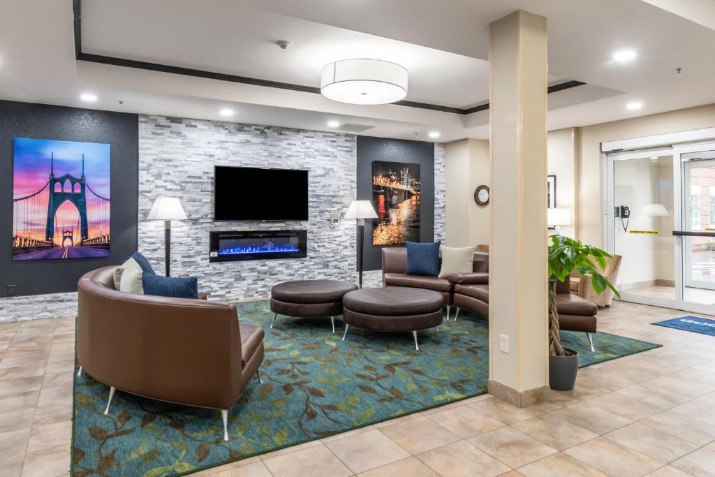 Candlewood Suites Portland Airport by IHG photo 4