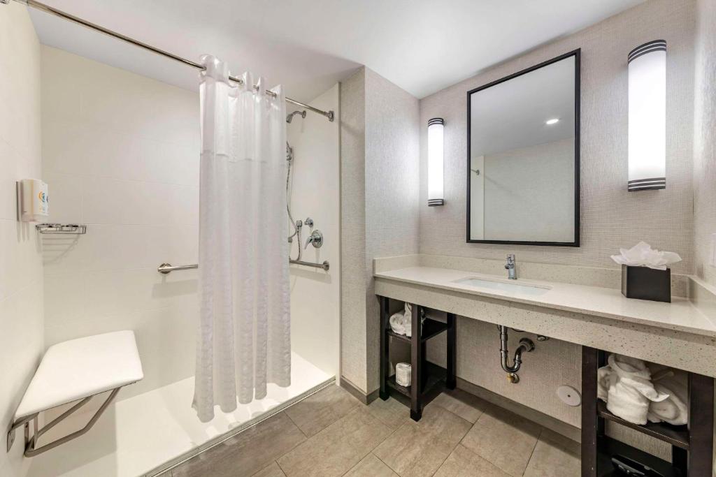 Comfort Inn & Suites Miami International Airport photo 3