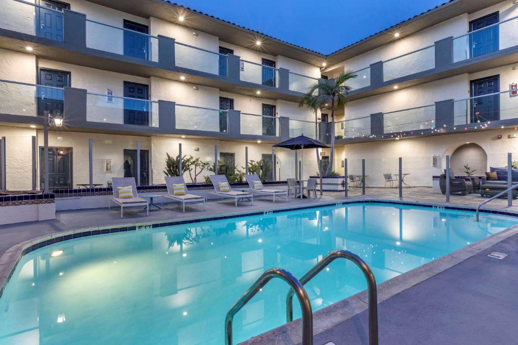 Comfort Inn San Diego Old Town, photo 1