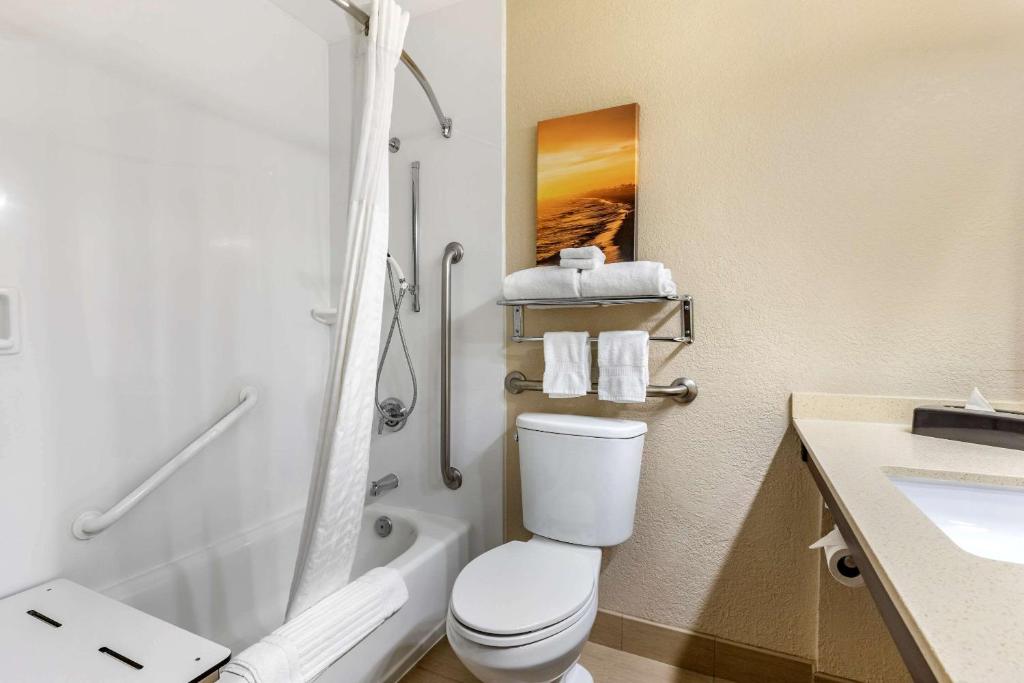 Comfort Inn San Diego Old Town photo 3