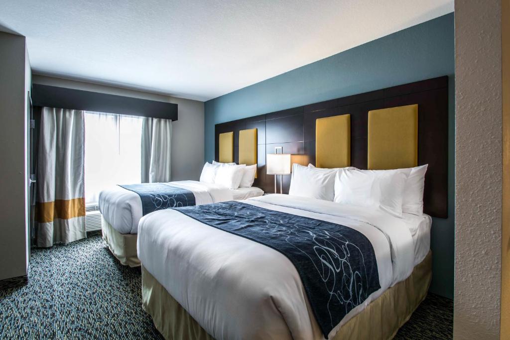 Comfort Suites Fort Lauderdale Airport South & Cruise Port photo 2