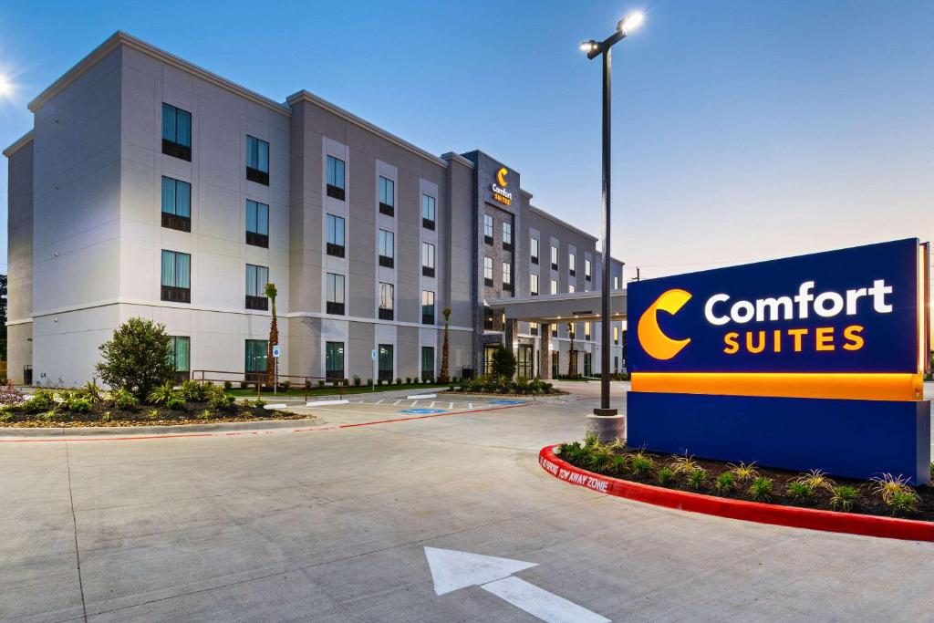 Comfort Suites Humble Houston IAH, photo 1