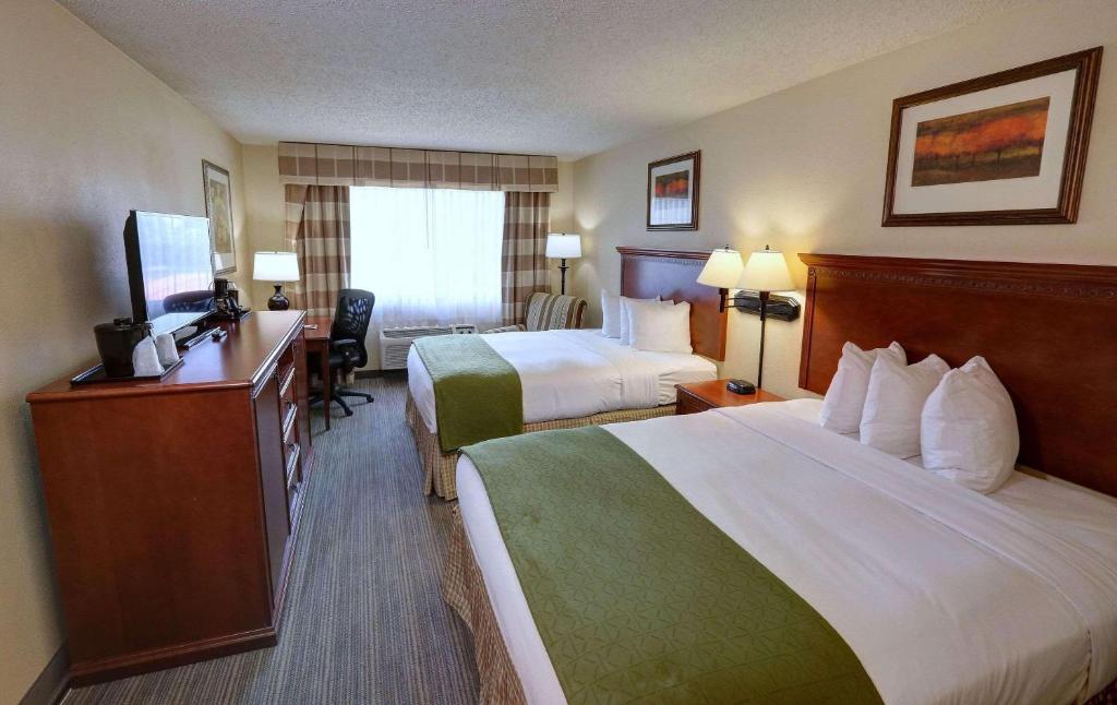 Country Inn & Suites by Radisson, Charlotte I-85 Airport, NC photo 2
