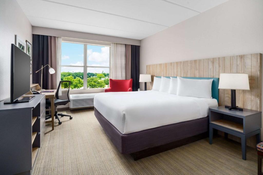 Country Inn & Suites by Radisson, Orlando Airport, FL, photo 1