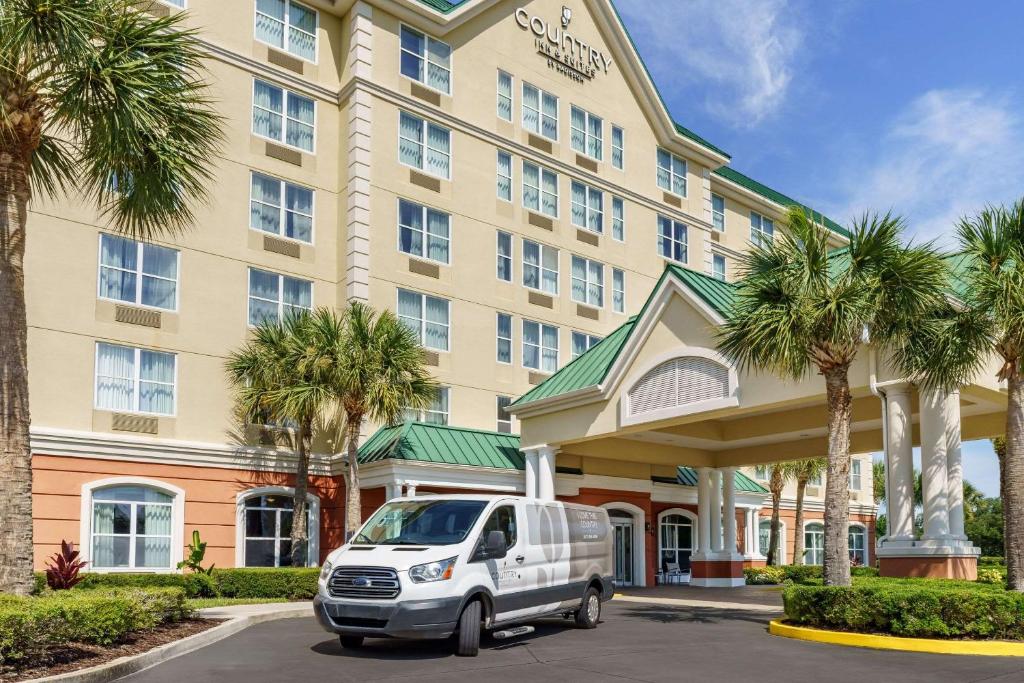Country Inn & Suites by Radisson, Orlando Airport, FL photo 2