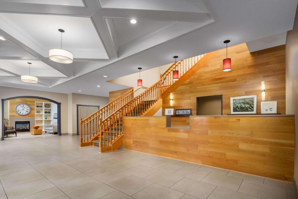 Country Inn & Suites by Radisson, Orlando Airport, FL photo 4