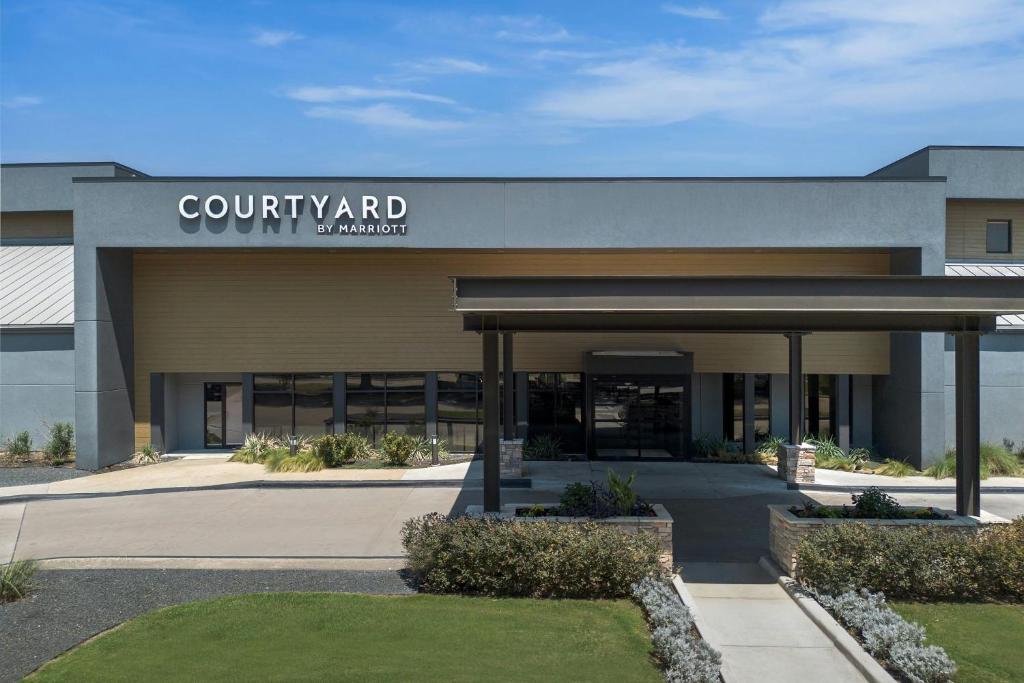 Courtyard by Marriott Dallas DFW Airport North/Irving, photo 1