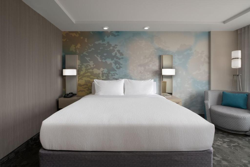 Courtyard by Marriott Edina Bloomington photo 2