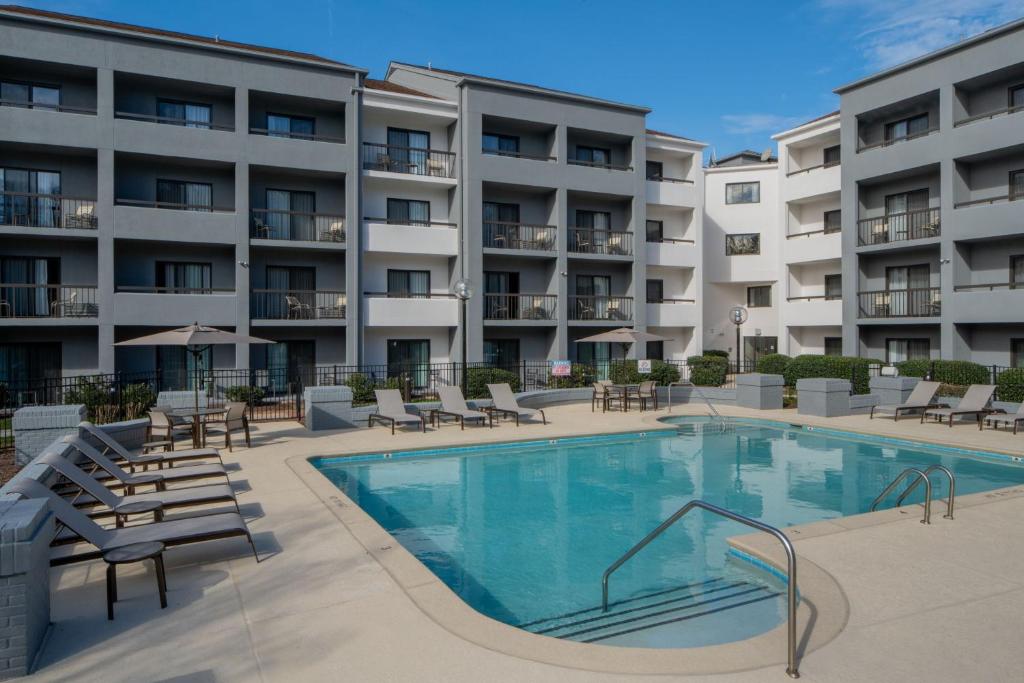 Courtyard by Marriott Nashville Airport photo 4