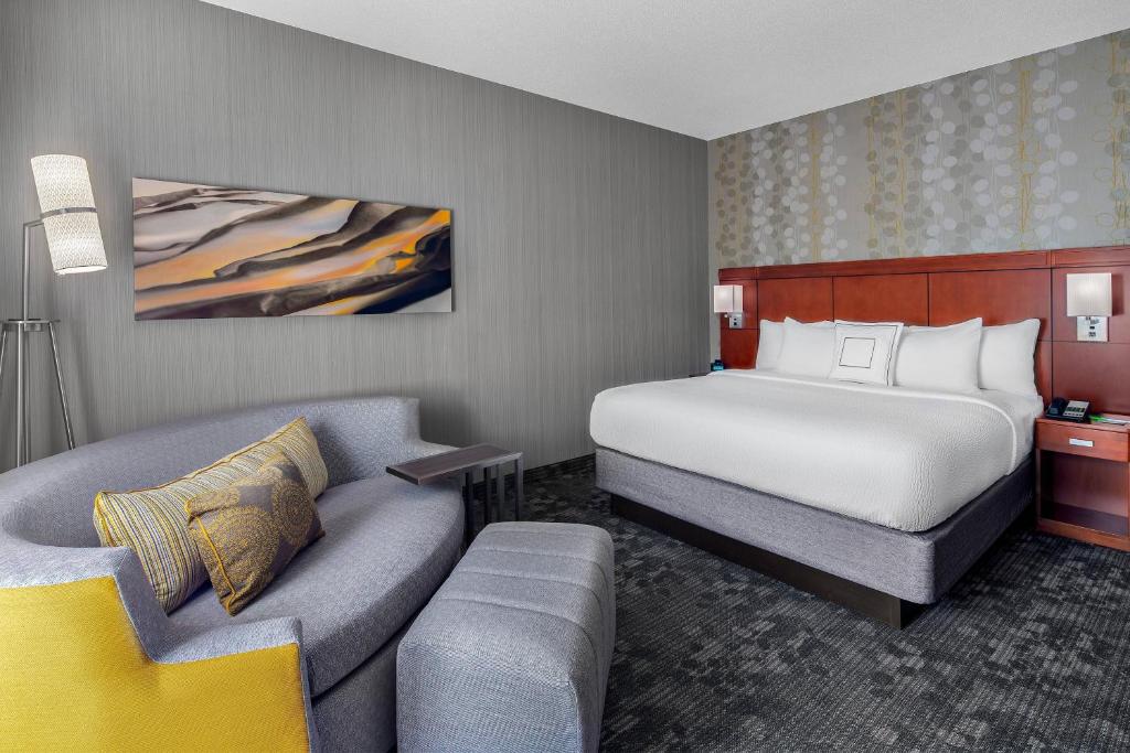 Courtyard by Marriott Pittsburgh Airport photo 2