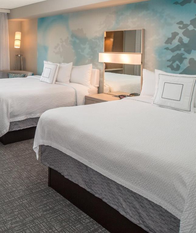 Courtyard by Marriott Portland North photo 4