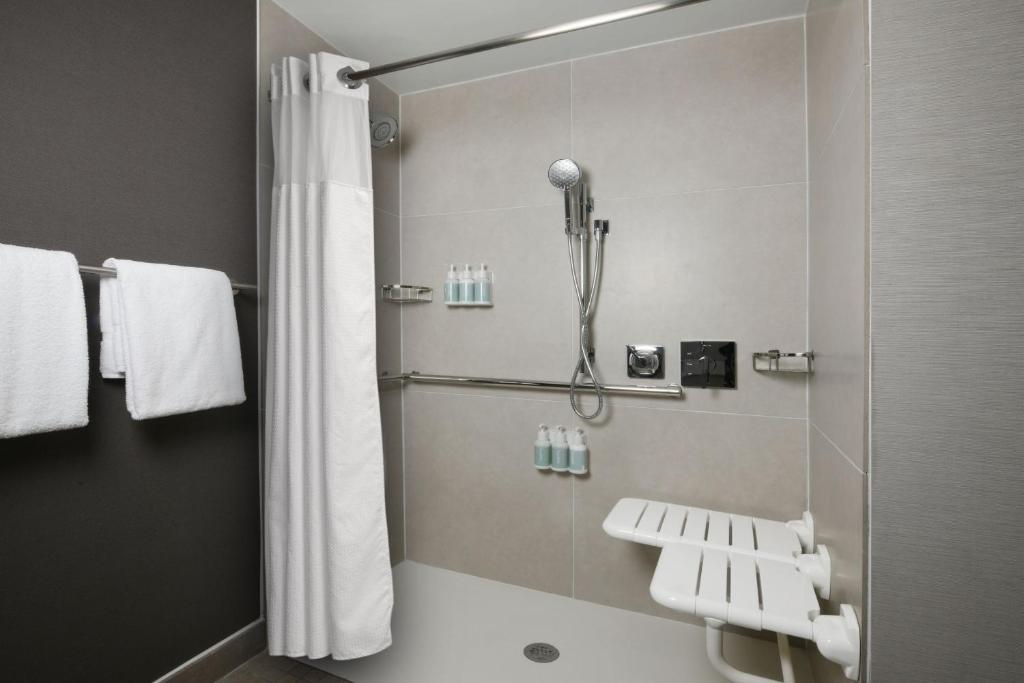 Courtyard Dallas Las Colinas photo 3