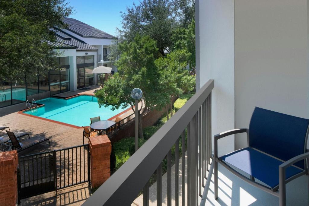 Courtyard Dallas Las Colinas photo 4