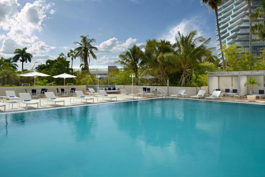 Courtyard Miami Coconut Grove, photo 1