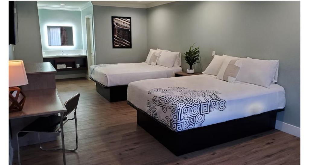 Crestridge Inn Near LAX, SoFi Stadium & Intuit Dome photo 2