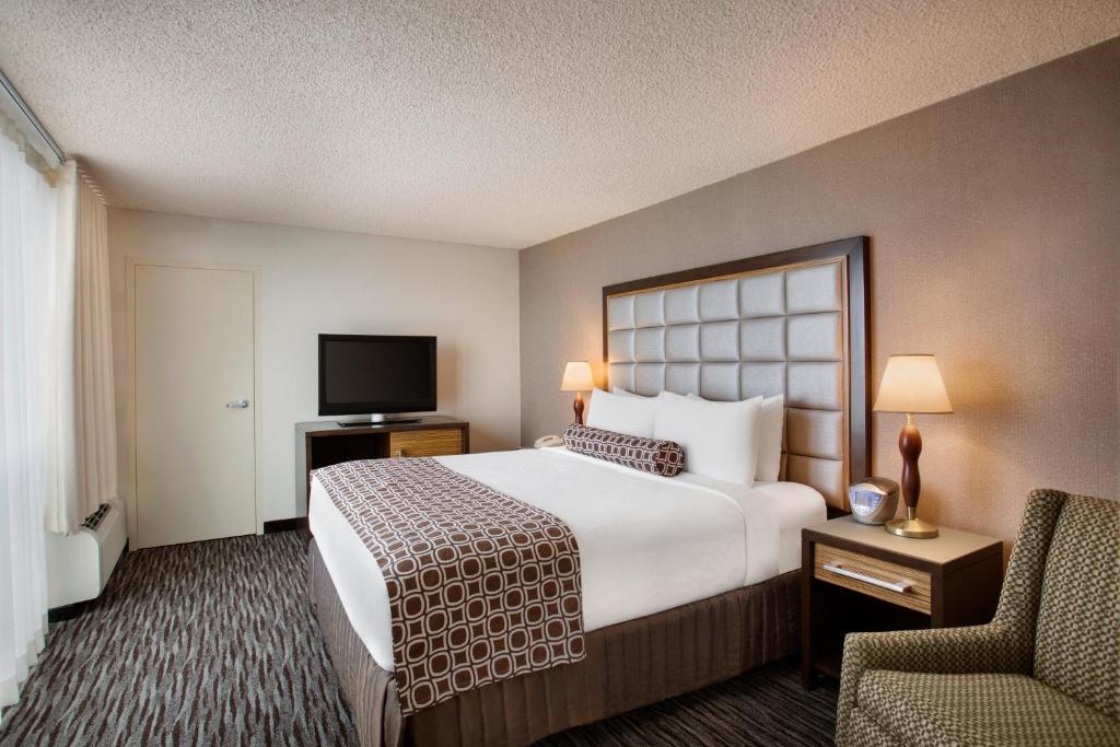 Crowne Plaza San Francisco Airport by IHG photo 2