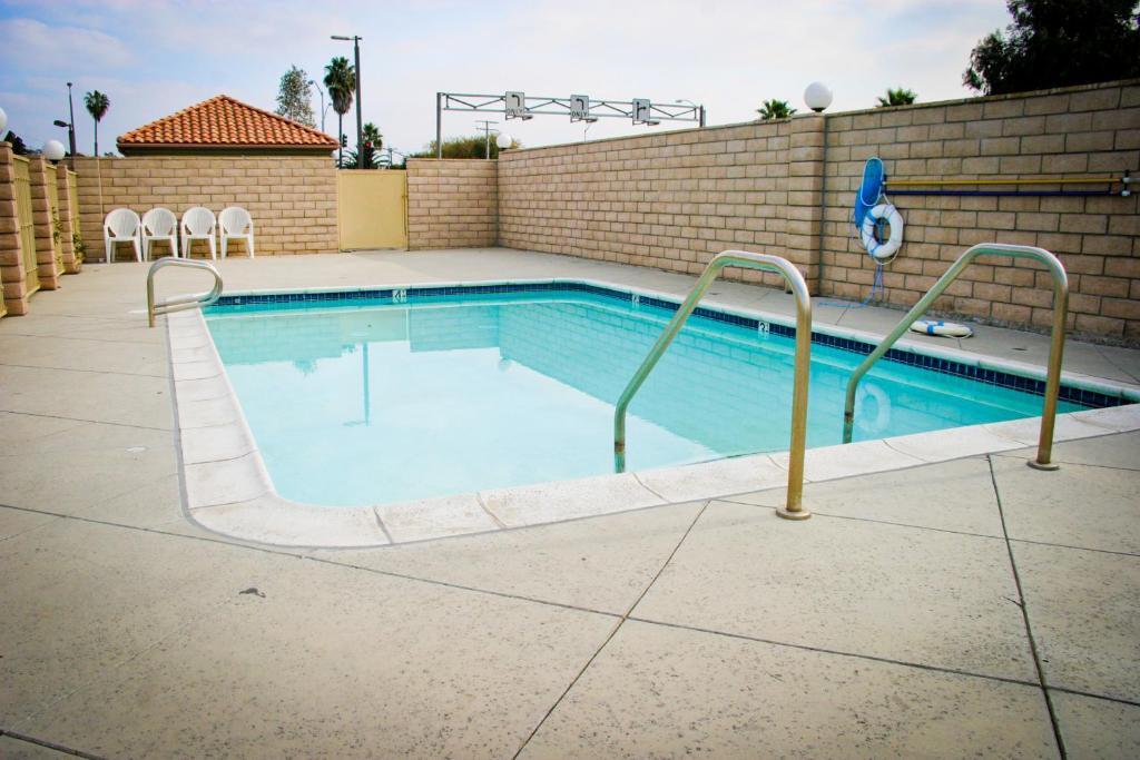 Crystal Inn Suites & Spas photo 4