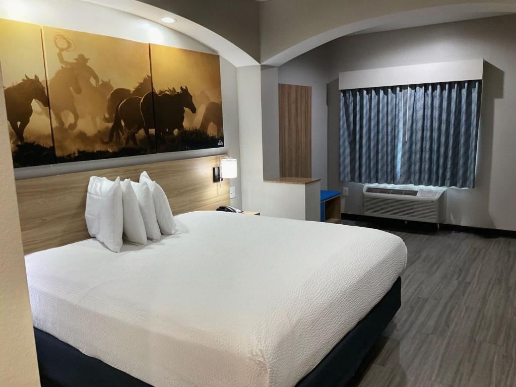 Days Inn by Wyndham Humble/Houston Intercontinental Airport, photo 1