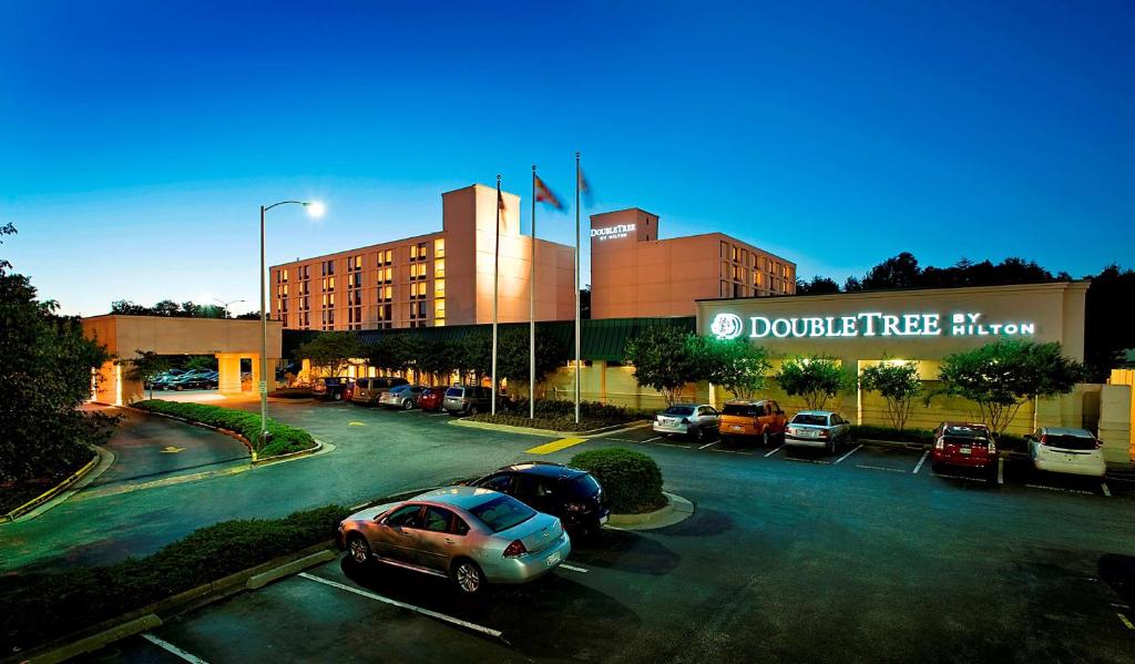 DoubleTree by Hilton Baltimore - BWI Airport, photo 1