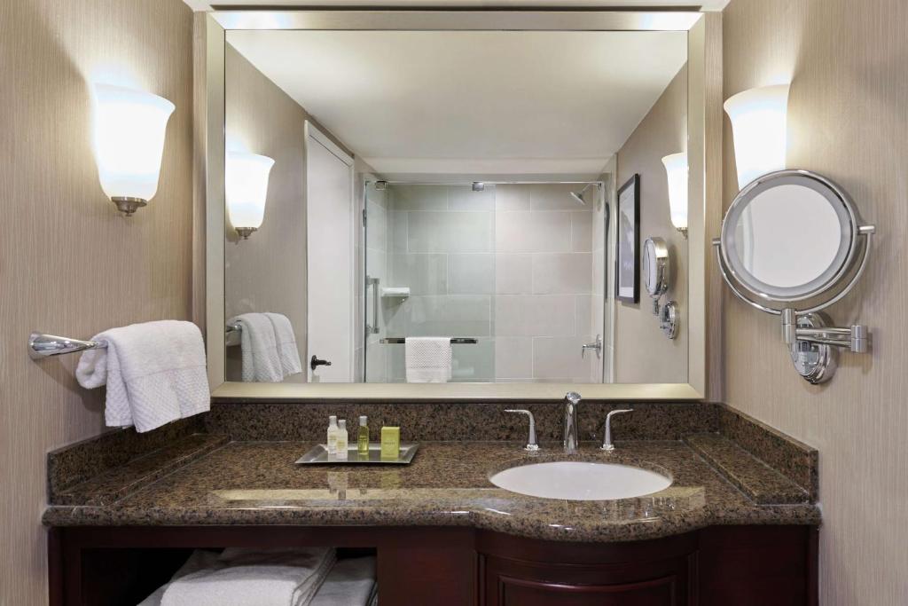 DoubleTree by Hilton Hotel Salt Lake City Airport photo 3