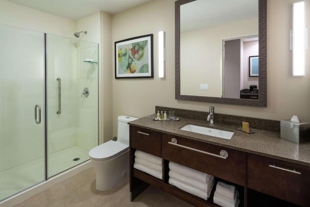 DoubleTree by Hilton Miami Doral photo 3