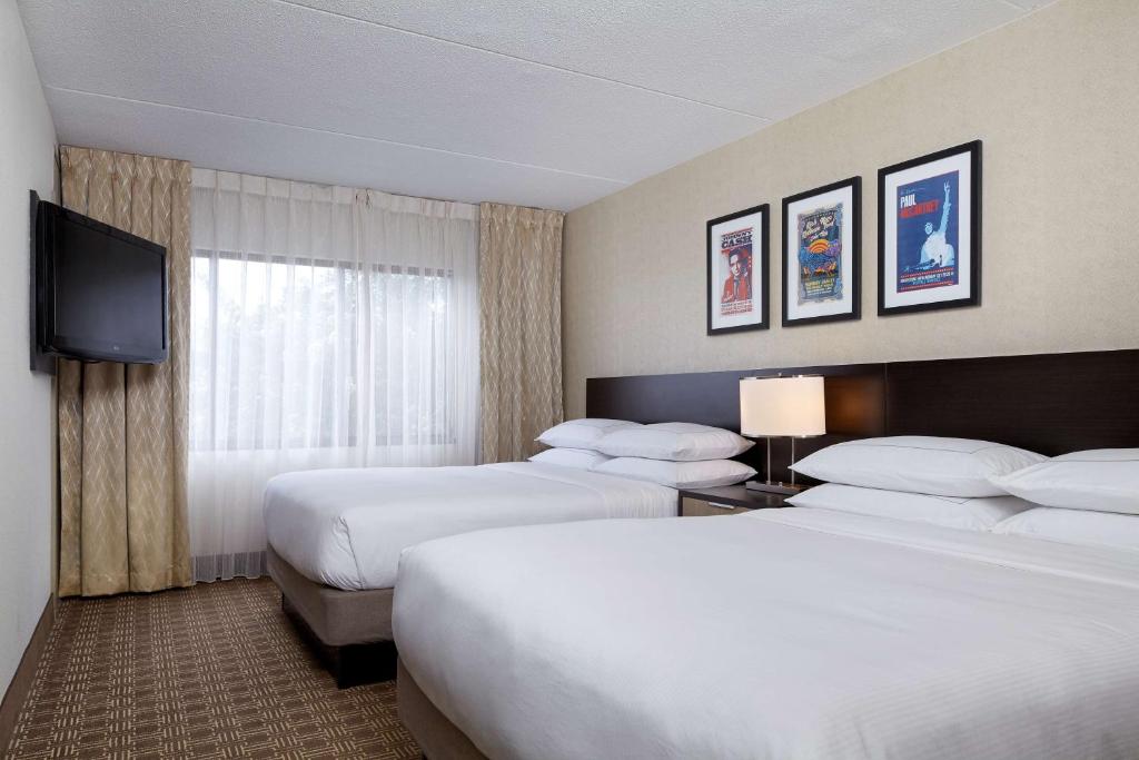 DoubleTree Suites by Hilton Nashville Airport photo 2