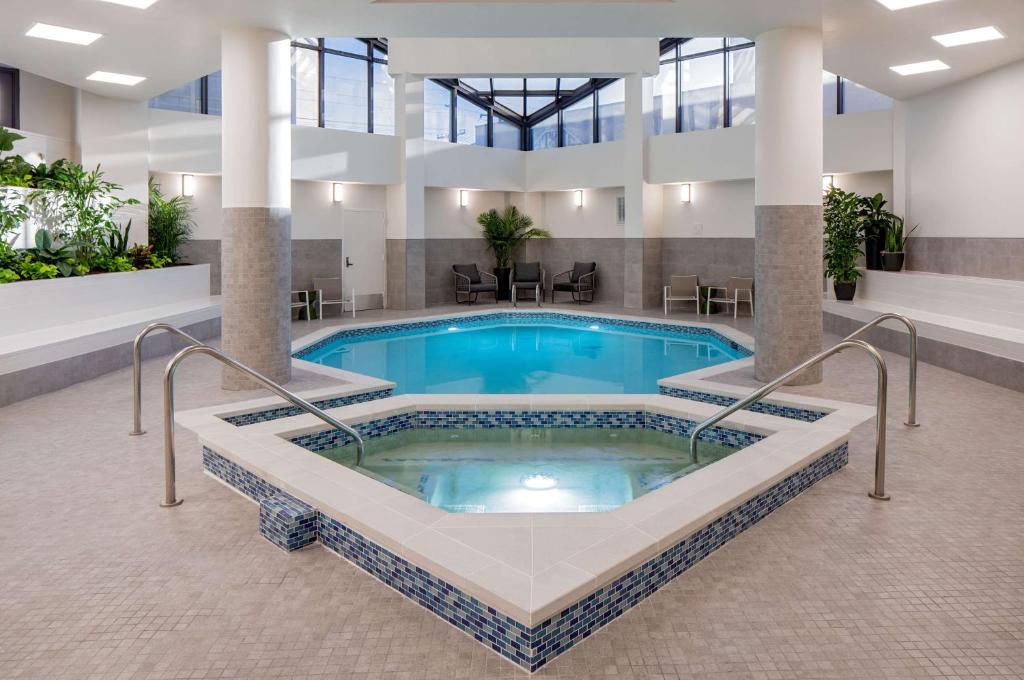 Doubletree Suites by Hilton Salt Lake City photo 2