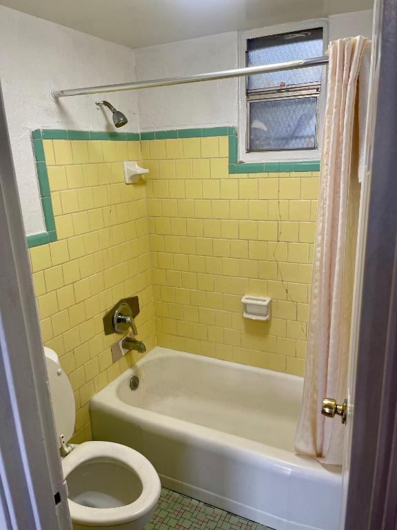 Downtown Motel photo 3
