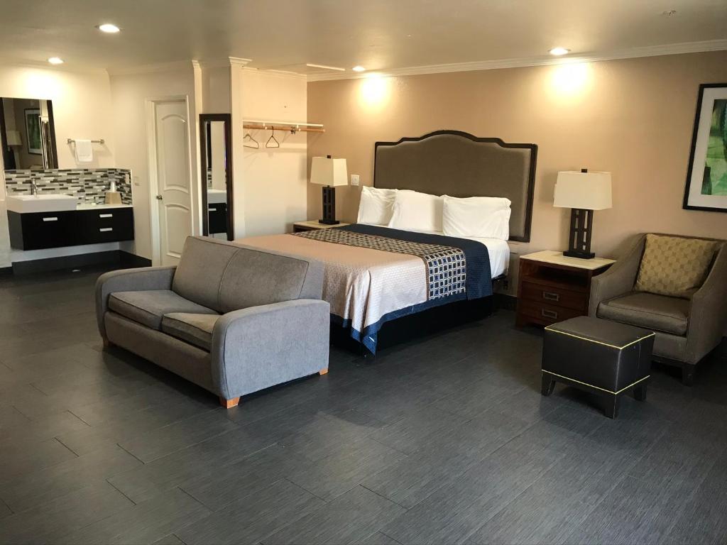 Economy Inn LAX, photo 1