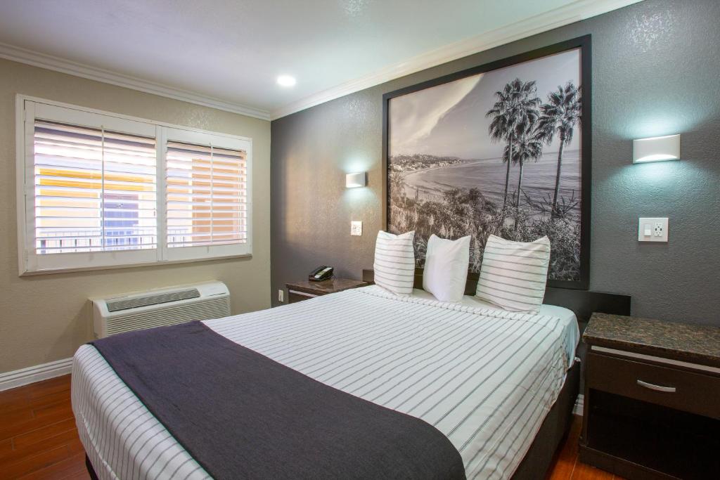 Elev8 Hotel Los Angeles, LAX photo 2